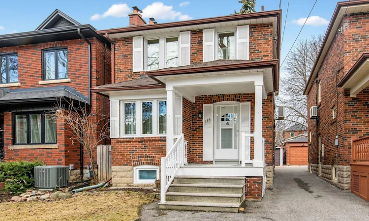 136 Cranbrooke Avenue