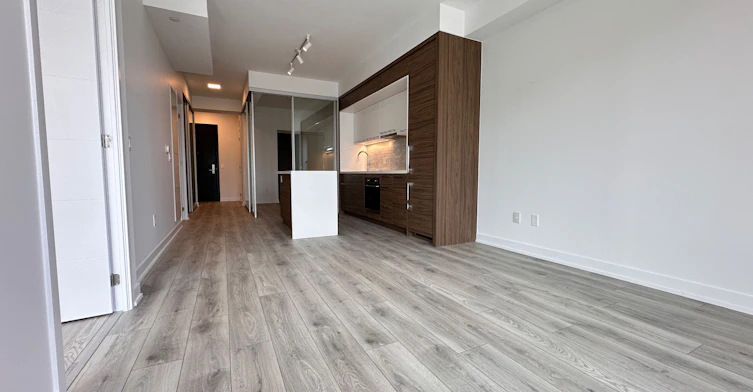 612-29 Green Trail Court, Toronto, ON, M2K 0J9 - 4