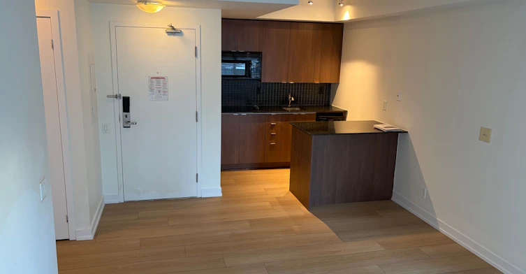 1103-8 Colborne Street, Toronto, ON, M5E 1E1 - 3