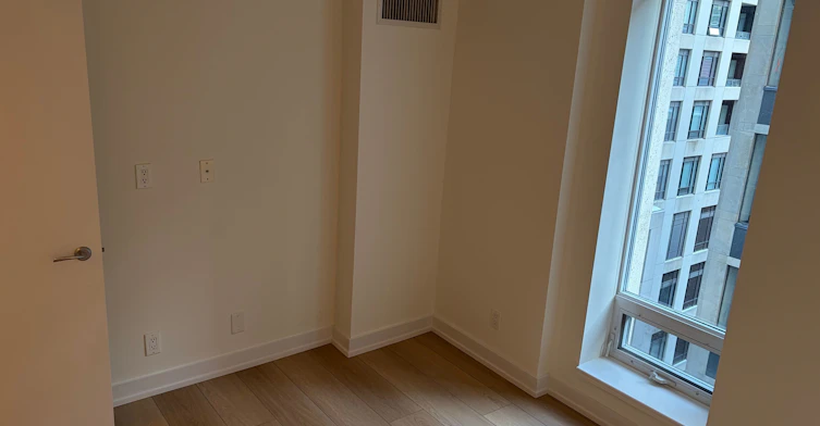 1103-8 Colborne Street, Toronto, ON, M5E 1E1 - 12