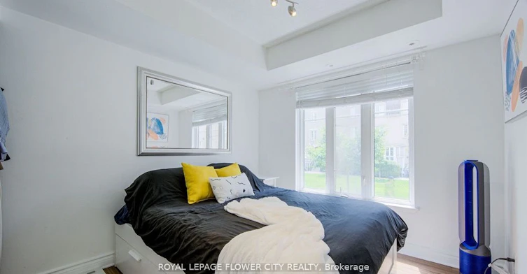 423-34 Western Battery Road, Toronto, ON, M6K 3N9 - 13