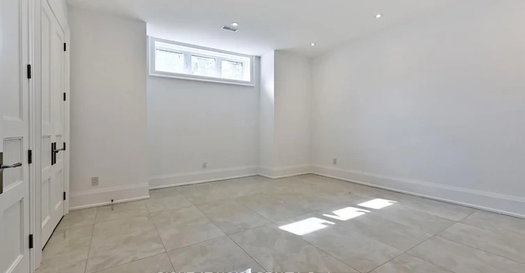 27 Hurlingham Crescent, Toronto, ON, M3B 2P9 - 41