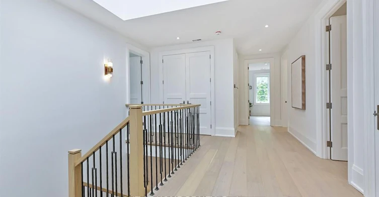 27 Hurlingham Crescent, Toronto, ON, M3B 2P9 - 22