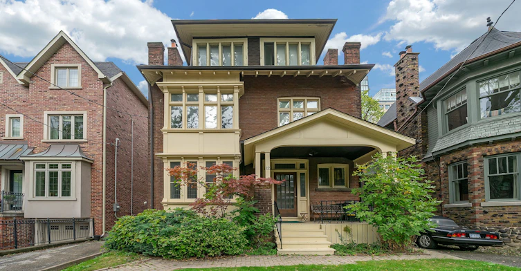 3-12 Foxbar Road, Toronto, ON, M4V 2G6