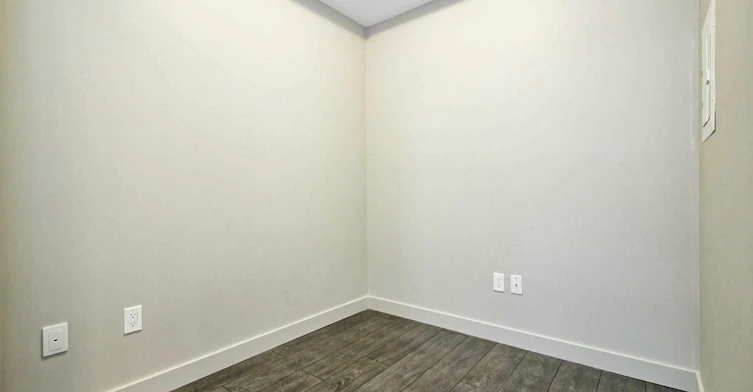 1312-8 Eglinton Avenue E, Toronto, ON, M4P 0C1 - 8