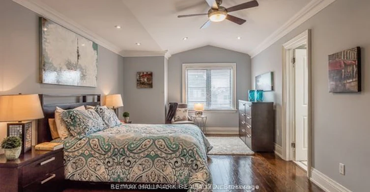 21 Dunblaine Avenue, Toronto, ON, M5M 2R6 - 9