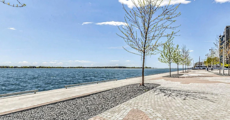 830-39 Queens Quay E, Toronto, ON, M5E 0A5 - 39