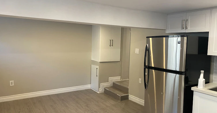 BSMT-647 Vaughan Road, Toronto, ON, M6E 2Y4 - 3