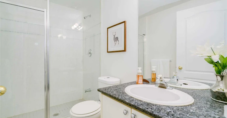 103-9 Greenbriar Road, Toronto, ON, M2K 1H4 - 18