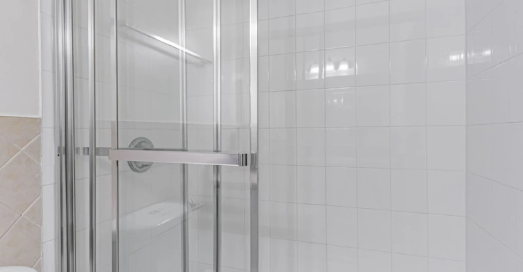 PL5-4001 Bayview Avenue, Toronto, ON, M2M 3Z7 - 9