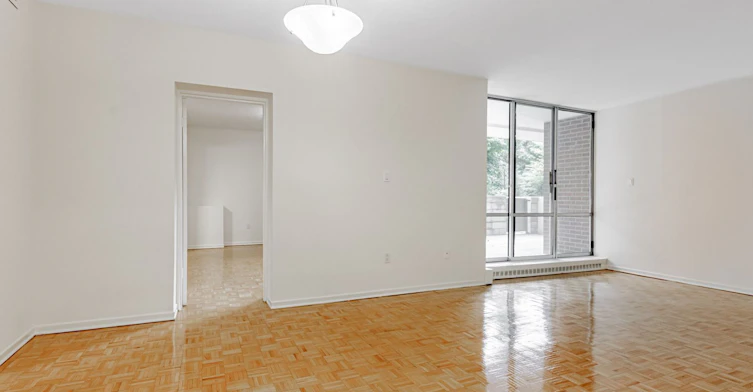 PL5-4001 Bayview Avenue, Toronto, ON, M2M 3Z7 - 15