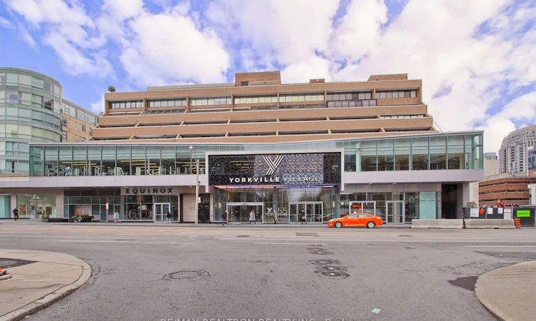 406-55A Avenue Road