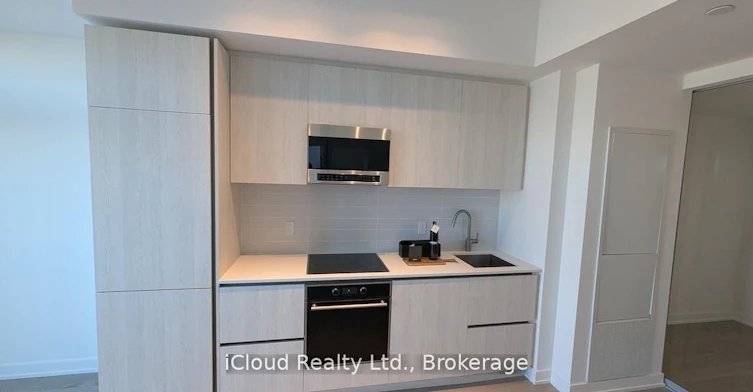 2414-120 Broadway Avenue E, Toronto, ON, M4P 0A9 - 5