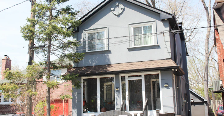 38 Glenvalley Drive, Toronto, ON, M6M 4V9