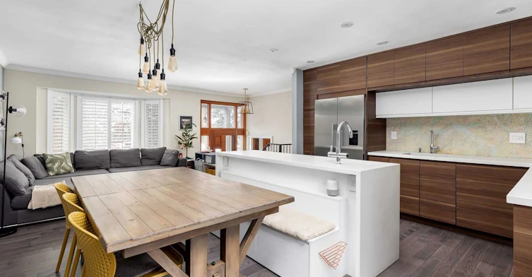 Left-7 Rainham Place, Toronto, ON, M3B 1A1 - 3