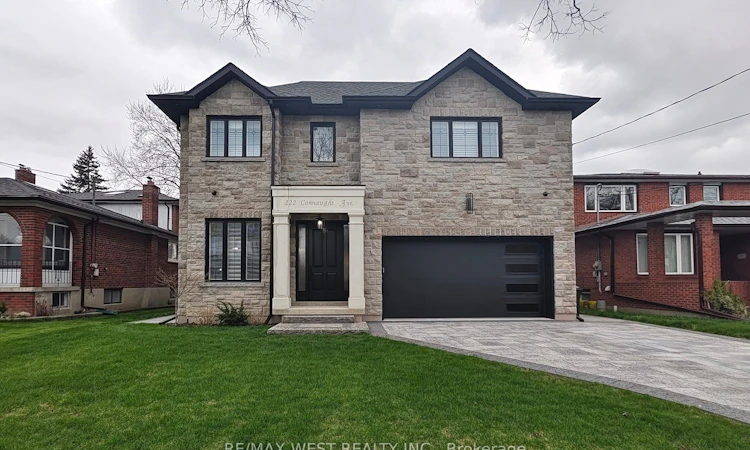 222 Connaught Avenue