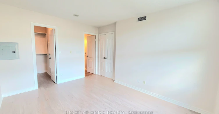 704-28 William Carson Crescent, Toronto, ON, M2P 2H1 - 5