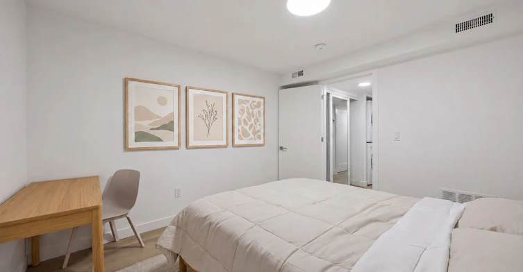 6-91 Barton Avenue, Toronto, ON, M6G 1P7 - 11
