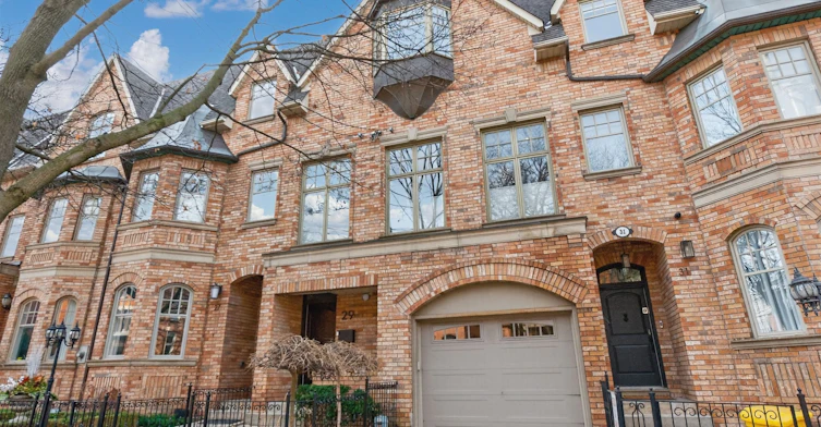 29 Webster Avenue, Toronto, ON, M5R 1N6 - 2
