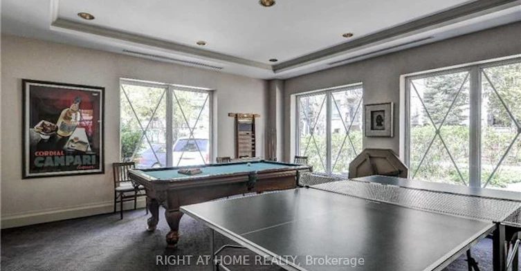 716-18 William Carson Crescent, Toronto, ON, M2P 2G6 - 17