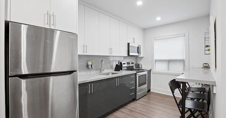 12-595 St Clair Avenue W, Toronto, ON, M6C 1A3 - 5