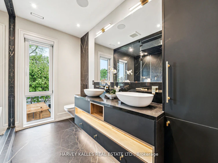 139 Newton Drive, Toronto, ON, M2M 2N4 - 25