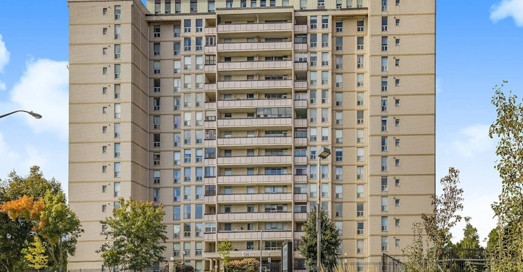 505-130 Neptune Drive, Toronto, ON, M6A 1X5