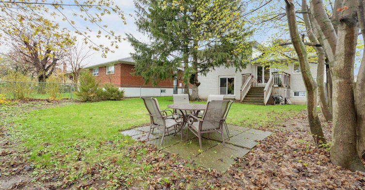 46 Marathon Crescent, Toronto, ON, M2R 2L7 - 6