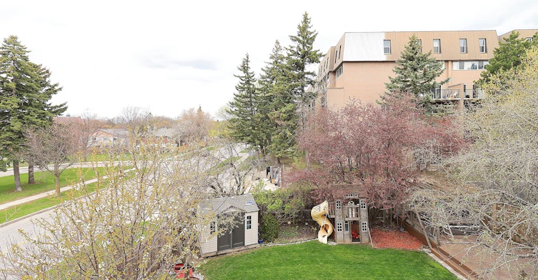 2 Chalet Road, Toronto, ON, M2J 3V4 - 32