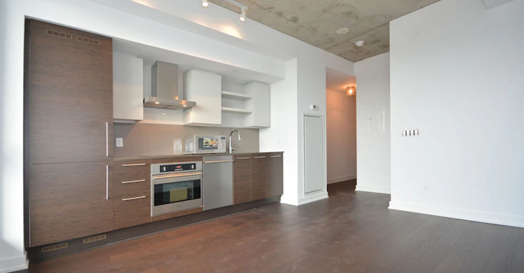1127-1030 King Street W, Toronto, ON, M6K 0B4 - 3