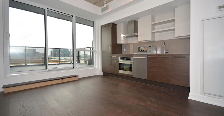 1127-1030 King Street W, Toronto, ON, M6K 0B4 - 5