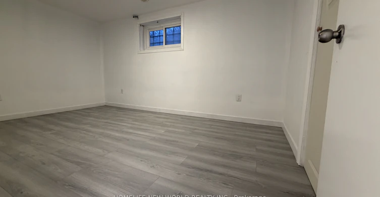 Lower Level-135 Pineway Boulevard, Toronto, ON, M2H 1A9 - 11