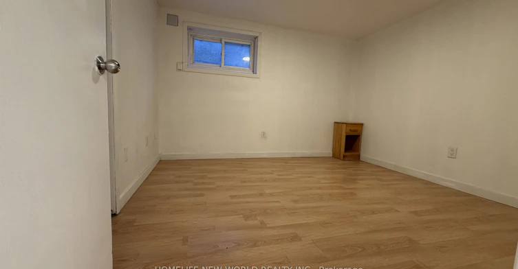 Lower Level-135 Pineway Boulevard, Toronto, ON, M2H 1A9 - 8