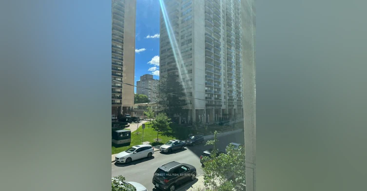 Th2-310 Tweedsmuir Avenue, Toronto, ON, M5P 2Y2 - 37