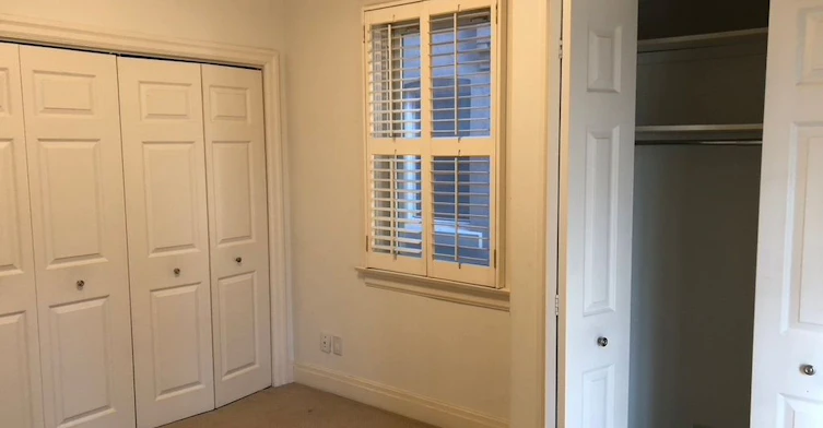 Main floor-305 St Clair Avenue E, Toronto, ON, M4T 1P3 - 12