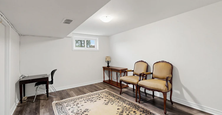 Lower-103 Cummer Avenue, Toronto, ON, M2M 2E6 - 4