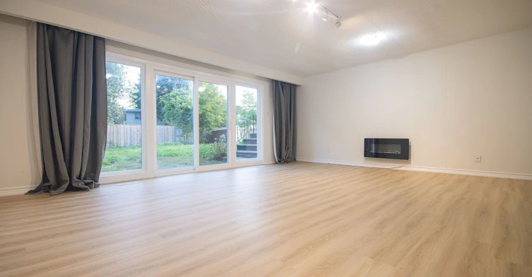 Bsmt-435 Connaught Avenue, Toronto, ON, M2R 2M4 - 6