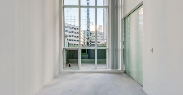 202-770 Bay Street, Toronto, ON, M5G 1N6 - 27