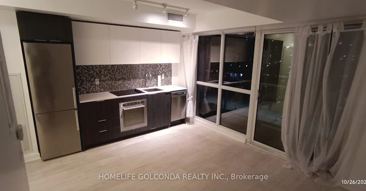 809-2 Sonic Way, Toronto, ON, M3C 0P2 - 3