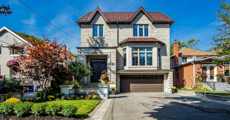 316 Churchill Avenue, Toronto, ON, M2R 1E7