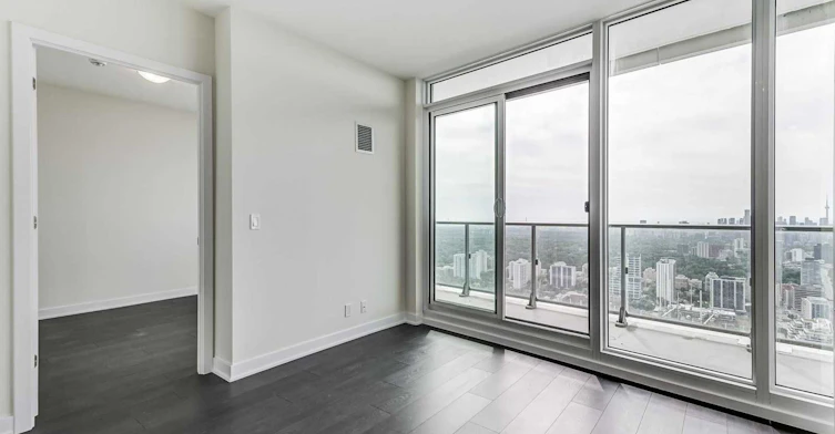 5703-2221 Yonge Street, Toronto, ON, M4S 2B4 - 17