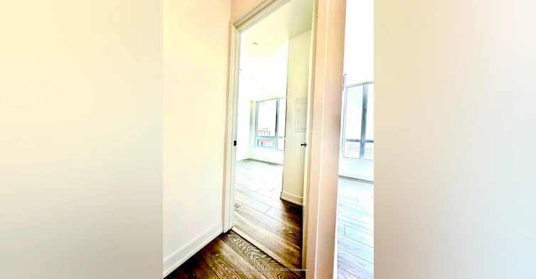 1911-108 Peter Street, Toronto, ON, M5V 0W2 - 13
