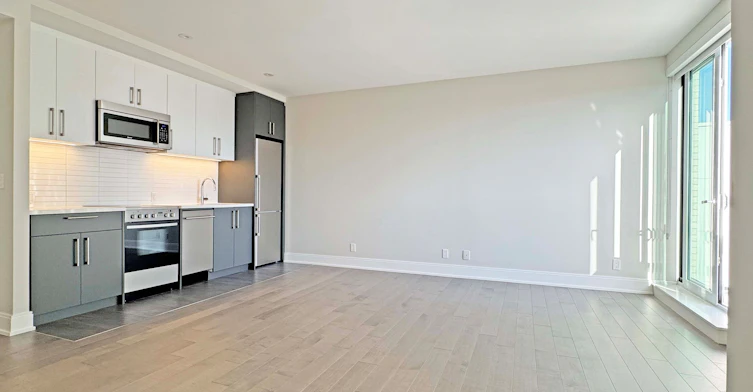 409-11 Walmer Road, Toronto, ON, M5R 2W9 - 3