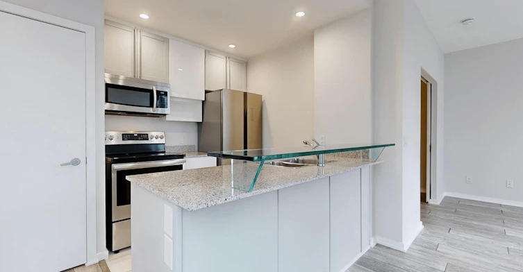 2212-208 Queens Quay West Street, Toronto, ON, M5J 2Y5 - 4