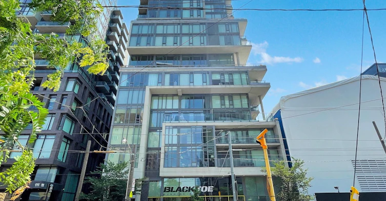 1204-95 Bathurst Street, Toronto, ON, M5V 0H7