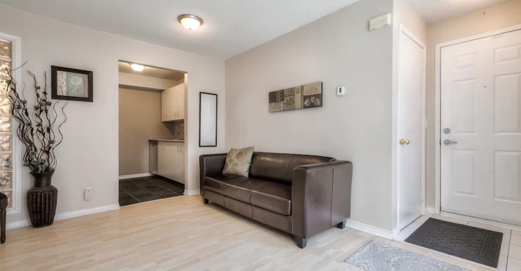 18-106 Redpath Avenue, Toronto, ON, M4S 2J7 - 7
