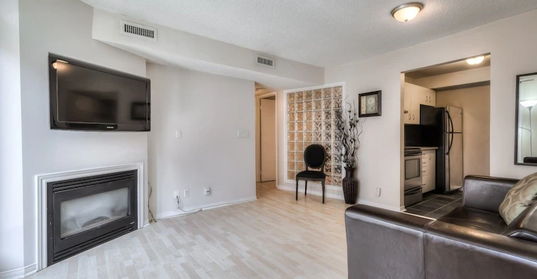 18-106 Redpath Avenue, Toronto, ON, M4S 2J7 - 10