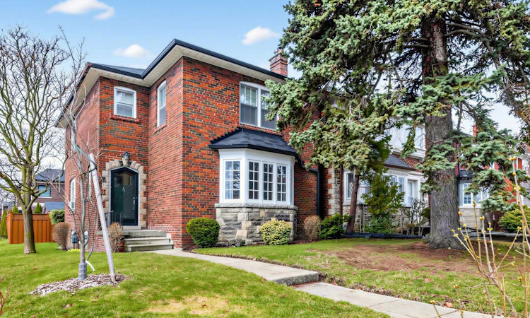 28 Castle Knock Road