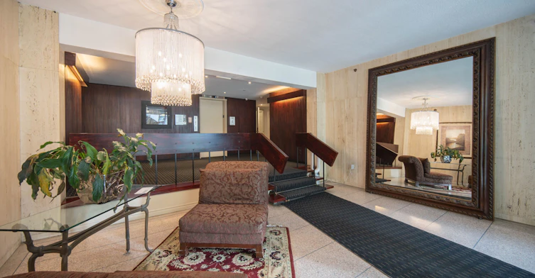 506-60 Montclair Avenue, Toronto, ON, M5P 1P7 - 8