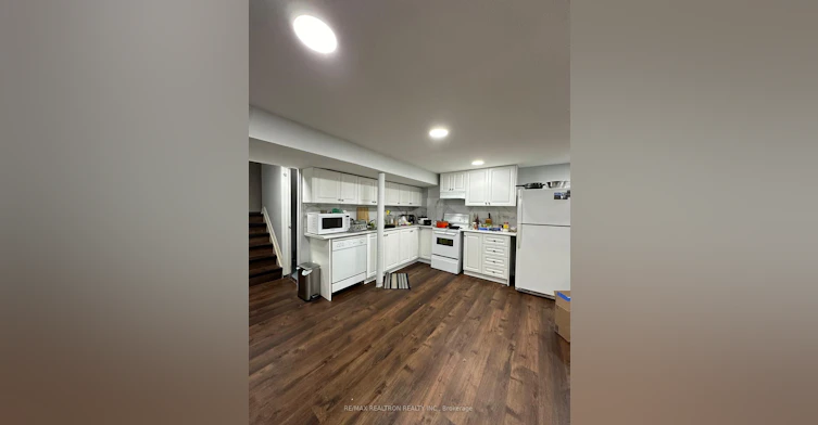 BSMT-45 Baroness Crescent, Toronto, ON, M2J 3K4 - 3